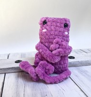 Crocheted, long-legged plush frog