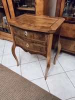 Very nice antique walnut veneered, inlaid small chest of drawers from around 1930