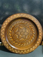 Retro carved decorative wooden plate