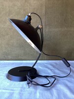 Matt fekete loft design asztali lámpa .