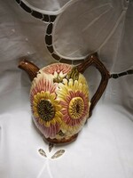 Majolica jug with sunflower pattern