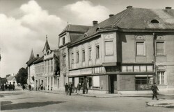 621 --- Futott képeslap   Mosonmagyaróvár - Magyar utca