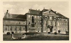 586 --- Running postcard Szombathely - county council house