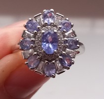 925 Silver tanzanite ring. 8 USA