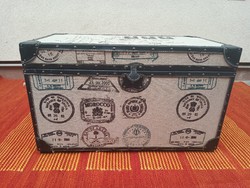 Vintage design suitcase decoration. Negotiable.