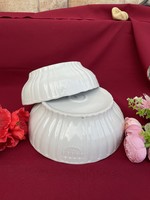Zsolnay fehér porcelán pogácsástál pogácsástálak tál pörköltes köretes hagyaték porcelán