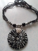 Karácsonyi akció!!! Szép mutatós gyöngyházas nyaklánc