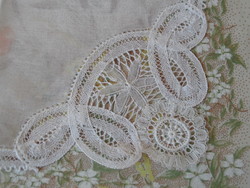 Brussels lace white handkerchief