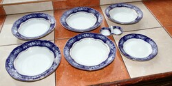 Zsolnay pompadour plates and salt shakers 7 pcs. (10.)