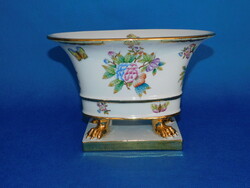 Herendi   Viktória  Körmös váza