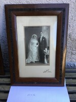 Antique wooden photo frame with a photo from the 1910s! Picture frame!