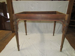 Antique thonet table frame (polished)