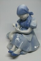 Zsolnay porcelain goose-filling girl 