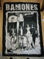 Ramones- rocket to russia scarf