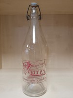 Margitsziget water bottle with porcelain buckle