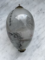 Antik Kinai  belülről kézzel festett üveg tojás.