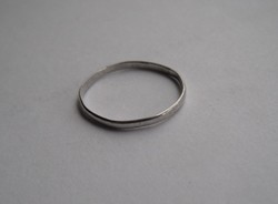 Silver minimal wedding ring, extra thin silver ring