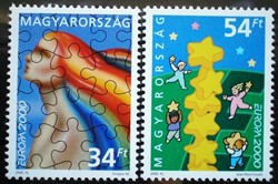 S4542-3 /  2000  Europa  - Út Európába bélyegsor postatiszta
