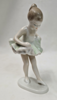 Ravenclaw porcelain ballerina girl figurine in perfect condition 14 cm