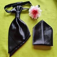 Wedding nyd01 - black satin tie + decorative handkerchief