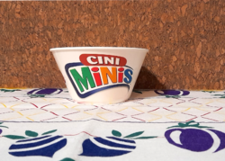 Old cereal bowl - cini minis -