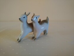 Zsolnay porcelain, deer pair of nips (damaged)