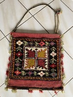 Hand-knotted nomadic Turkmen bag 1