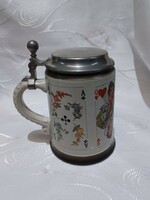 Card-patterned ceramic beer mug with lid