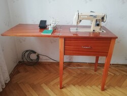 Lucznik 432 Cabinet Sewing Machine