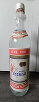Russian Vodka, bontatlan, 80-as évek 0,75 Liter / 40 %