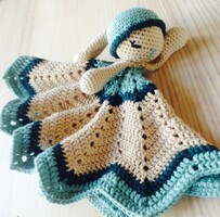 Crochet bunny nap scarf