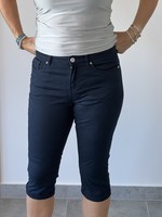 Orsay női sötétkék capri nadrág, rugalmas kevert pamut anyag