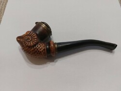 (K) ceramic pipe with ram's head