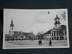 Képeslap, Zombor, Szent Háromság tér részlet emberekkel, 1941