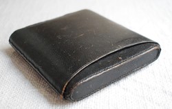 Leather case, holder, perhaps cigar, pen or document holder 11 x 12 x 2 cm