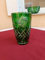 Nagy méretű, sötét zöld  színű Cseh ,ólomkristály váza,,Hibátlan,,22 cm,,magas,,1,7 kg,,