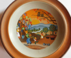 Vintage smf schramberg bowl with a naive autumn scene by Barbara Fürstenhöfer - 16 cm