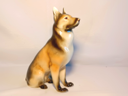 Royal Dux németjuhász kutya
