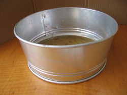 Aluminum sieve