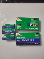 Bontatlan Fujifilm tekercsek analóg gépekhez Provia 100F, Velvia