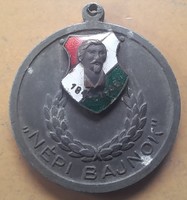People's champion. 30mm. Award, medal, plaque. (There is a post office) !