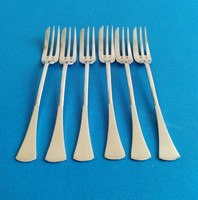 Silver 6-piece pastry fork with English-style cutting edge