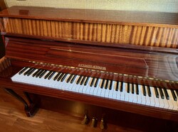Pianino -  A. Herrmann - 3 pedálos versenyzongora