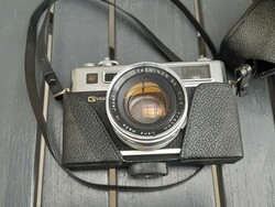 Yashica 45mm electro35 in a beautiful condition case