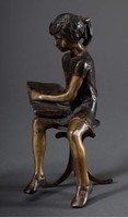 Kutas László - Olvasó  ( Lány könyvvel ). 17x9x9 cm bronz