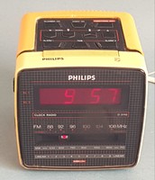 Vintage Philips D3110/2 Cube rádiós AM/FM ébresztő óra