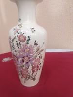 Zsolnay virágmintás kézzel festett nagy váza.. 27,5 cm,, Hibátlan,,most minimál ár nélkül,,