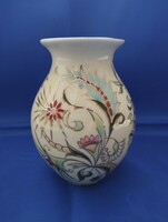 Zsolnay porcelán. Zqsolnay váza