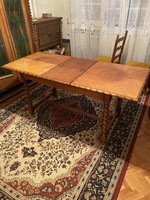Colonial table