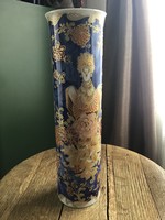 Old Kaiser porcelain vase
